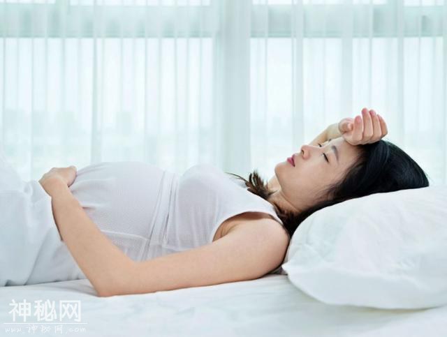 怀孕第一个月没感觉？当身体有这4个现象时，说明你可能要当妈了-5.jpg