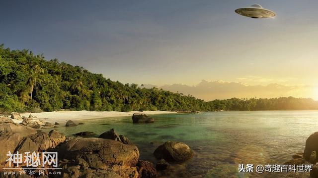 UFO----4.jpg