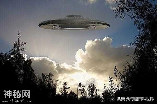 UFO---不明飞行物-6.jpg