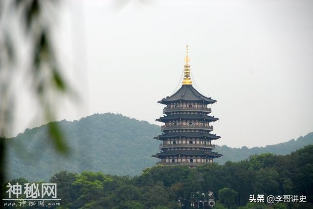 浙江杭州特大发现，雷峰塔下出现神秘地宫，出土两件国宝惊艳世界-1.jpg
