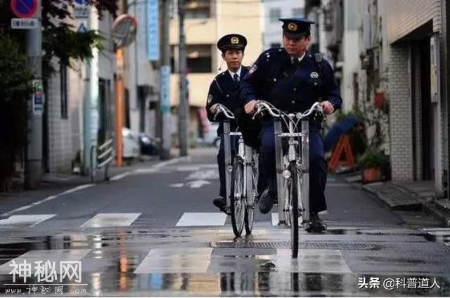 日本高压生活下的七个奇葩风俗-5.jpg