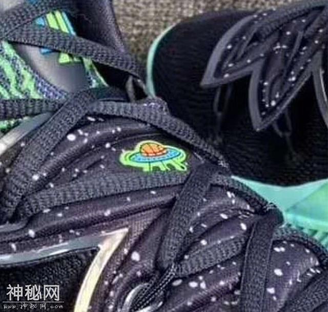 欧文5“UFO”主题版细节欣赏 欧文5上脚感受-1.jpg