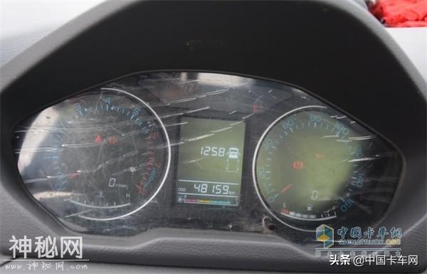 开着舒适 时效性高，杨健对飞碟缔途DX很满意-3.jpg
