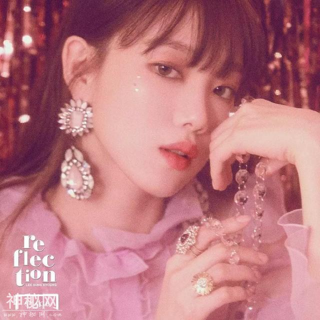 美妆UFO丨李圣经的bling“星唇”可是我等凡人能驾驭的厉害招数？-7.jpg