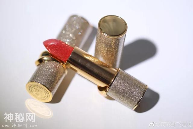 美妆UFO丨李圣经的bling“星唇”可是我等凡人能驾驭的厉害招数？-23.jpg