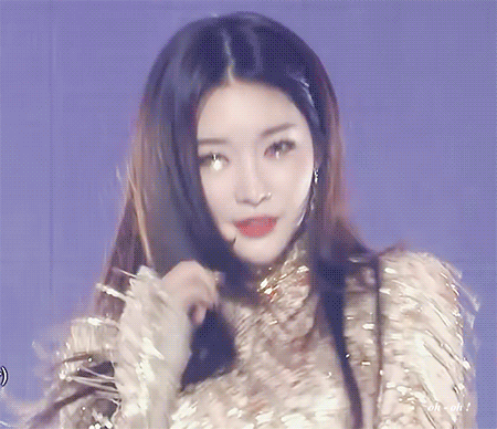 美妆UFO丨李圣经的bling“星唇”可是我等凡人能驾驭的厉害招数？-26.jpg