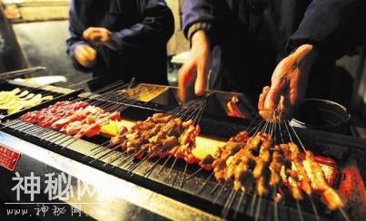夜市烧烤真的“很脏”，这些细菌寄生虫，一不小心就被你吃下去了-4.jpg