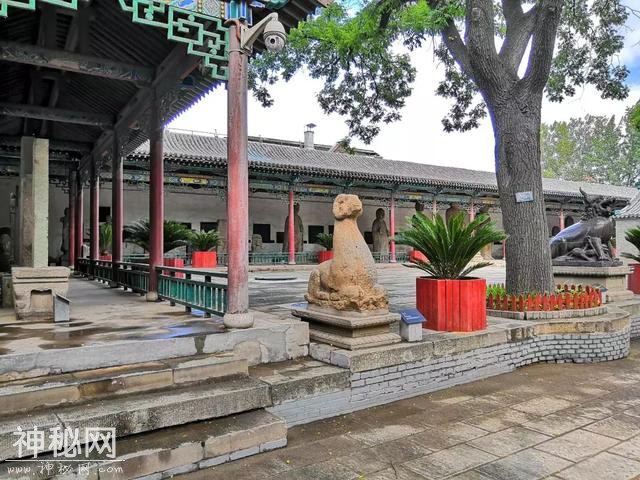 纯阳故事：吕洞宾画符除水怪（纯阳宫里的一道神符）-4.jpg
