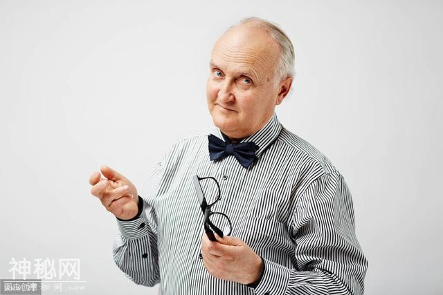 家里老人变“古怪”了？其实这是自然现象，很正常-3.jpg