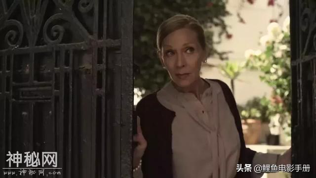 被恶灵附体的网红视频女主播，一部目前无资料无简介的冷门恐怖片-3.jpg