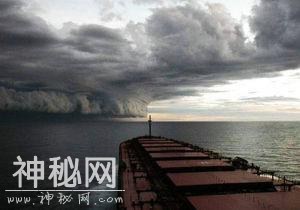 百幕大三角之幽灵海-6.jpg