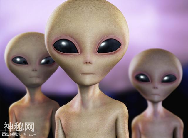 美军都承认遭遇不明飞行物了，这世上或许真的存在外星人-4.jpg