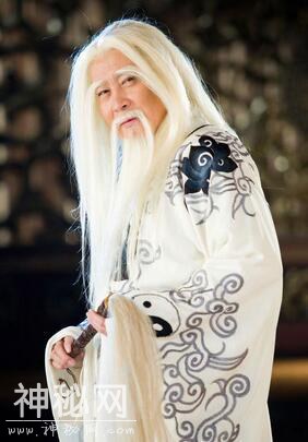 尊神｜鸿钧老祖到底是谁？为何道教和佛教都不承认其存在！-1.jpg
