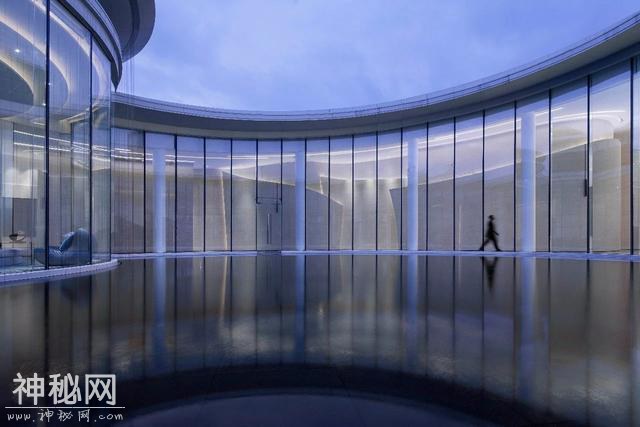 灵感库「第43期」：时空“飞碟”在宁波北仑降落，这个建筑太酷-16.jpg