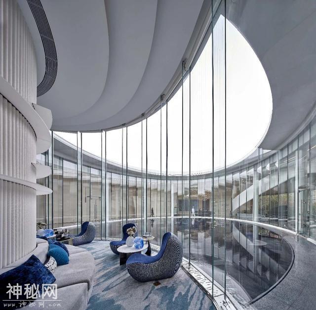灵感库「第43期」：时空“飞碟”在宁波北仑降落，这个建筑太酷-36.jpg