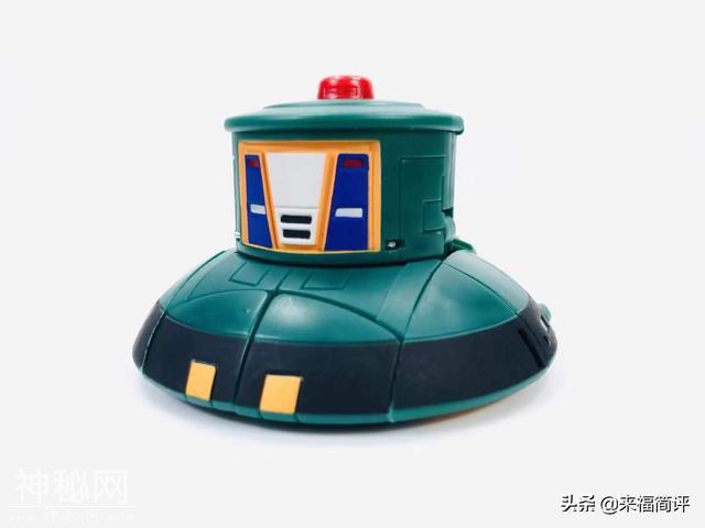 《福说八道》外星来客的交通工具-魔方宇宙飞碟-1.jpg