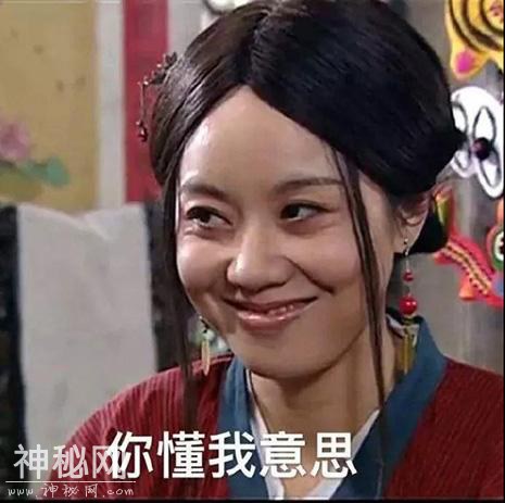 美妆UFO丨彩虹仙子Nancy就是人群中最亮的霓虹灯-1.jpg