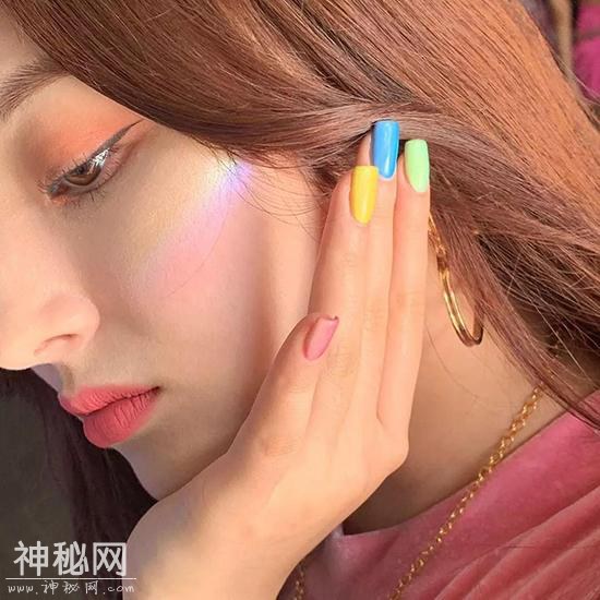 美妆UFO丨彩虹仙子Nancy就是人群中最亮的霓虹灯-7.jpg