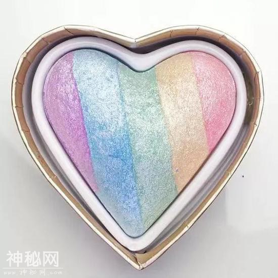 美妆UFO丨彩虹仙子Nancy就是人群中最亮的霓虹灯-8.jpg