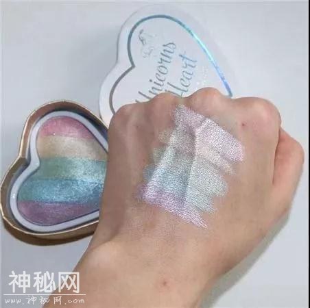 美妆UFO丨彩虹仙子Nancy就是人群中最亮的霓虹灯-10.jpg