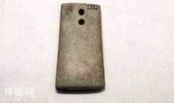 我国考古史上，5件形似“穿越时空”的代表文物，图九是手机么？-10.jpg