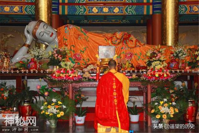 农历七月十五，是“佛欢喜日”，这天民间都有什么风俗和讲究？-1.jpg