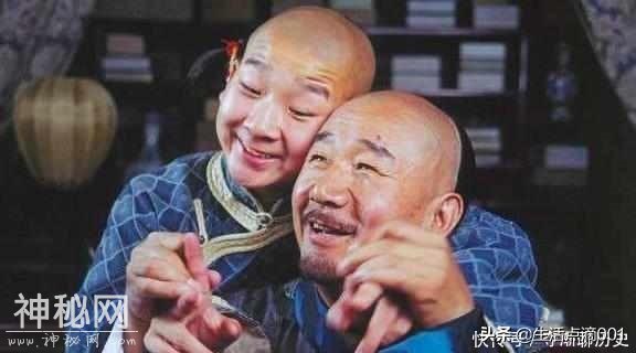 专家挖开了宰相刘罗锅的墓地，棺材打开后大惊野史不能信啊-4.jpg