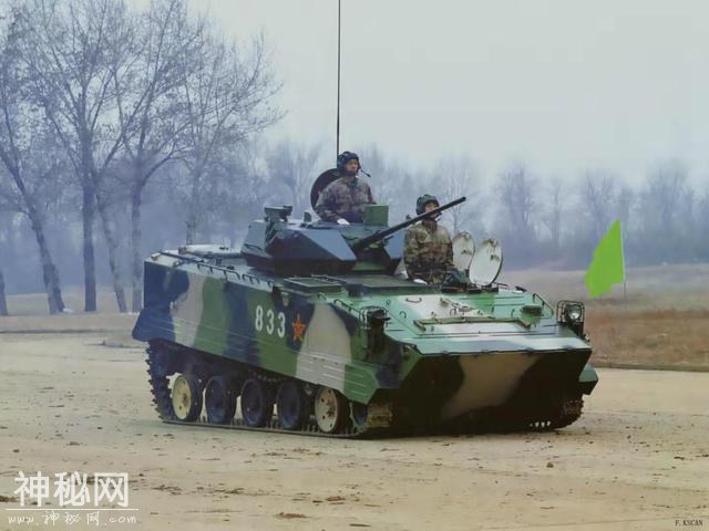 《陆战之王》对不起！人车一体空投是俄空降兵独门绝技 别无分号-3.jpg