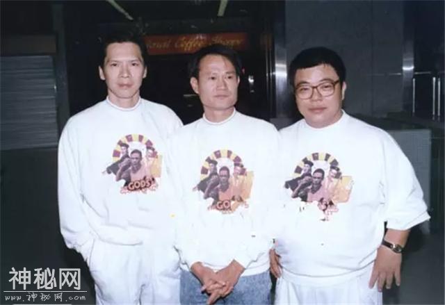 1987年一部恐怖片，鬼王黄鹰执导，曹查理请狗上身创意十足-4.jpg