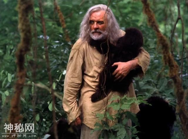 50年前的科幻片，人类被猩猩猎杀，最后一分钟绝望到极点-33.jpg