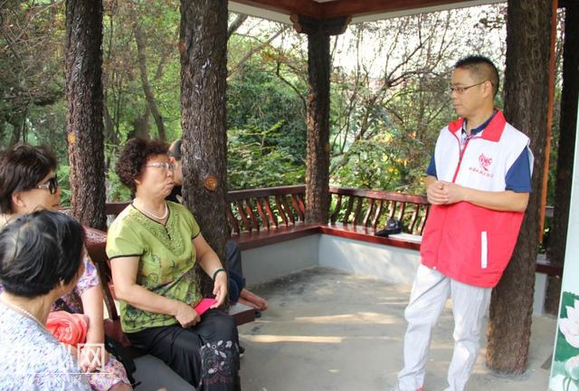 杜鹃花开·新时代文明实践在宜兴——健康养生小课堂来啦，帮助你顺利度过盛夏！-5.jpg