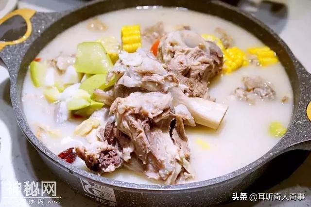 在中国一头猪的吃法，被吃货们安排得明明白白，不会浪费一块肉-9.jpg
