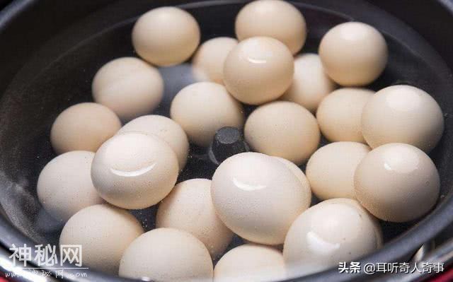 煮鸡蛋的最新方法，香酥又容易剥壳-1.jpg
