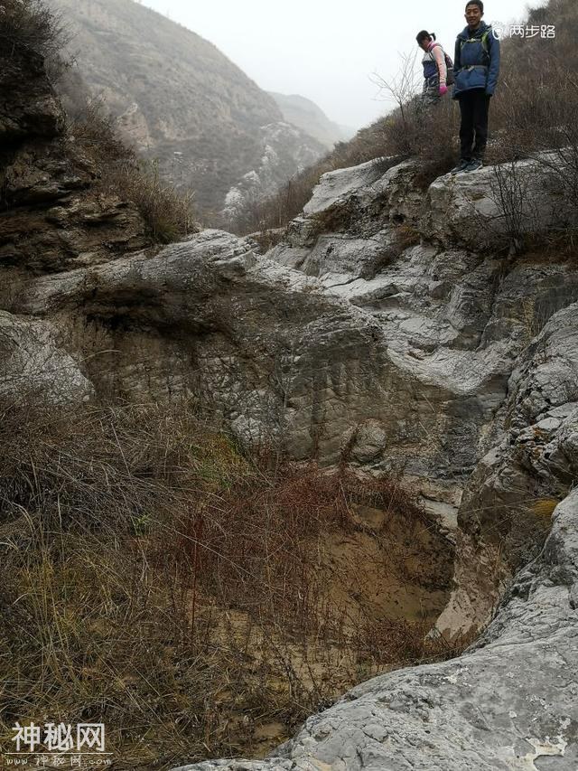 再谒石勒古墓，惊现石峡奇观-9.jpg