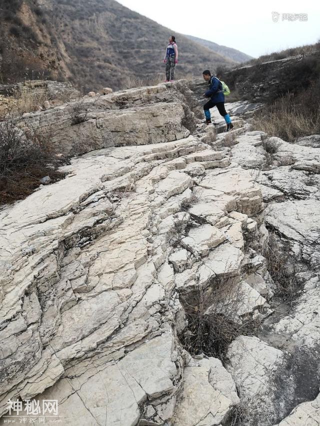 再谒石勒古墓，惊现石峡奇观-26.jpg