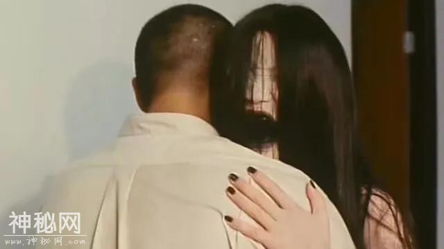 这8部香港恐怖片据说没人敢看第二遍。慎入！慎入！！-5.jpg