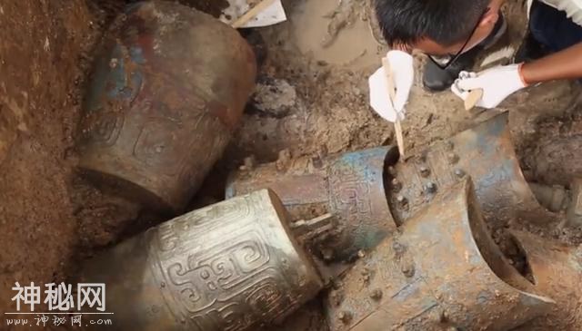 2600年前的春秋古墓出土一件铜器，揭开争论已久一个问题的答案-4.jpg