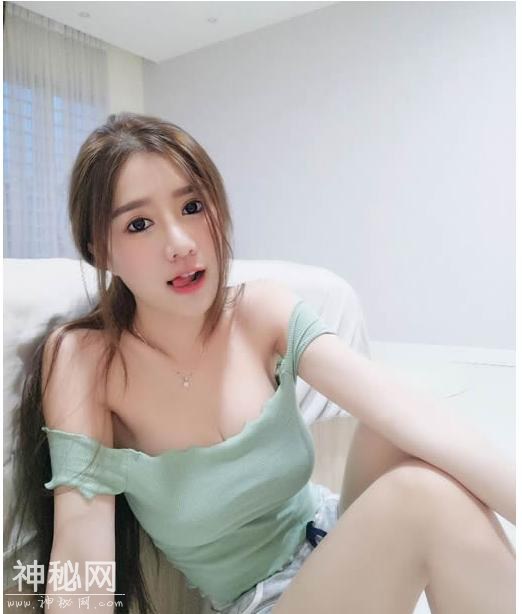 搞笑笑话：昨天坐高铁，旁边的一个男人打电*话说：老婆，想你..-9.jpg