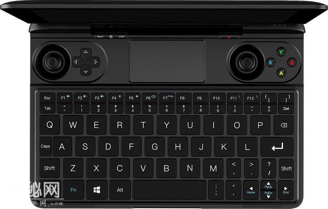 最强PC掌机GPD WIN Max来袭，游戏机，网络测试，外出办公大满足-5.jpg