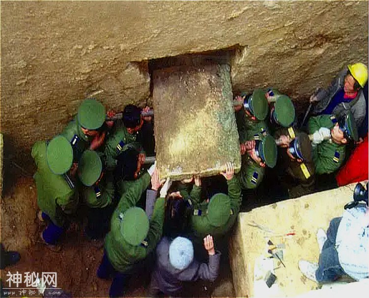 90年代古墓发掘的真实现场，揭秘一座千年古墓的发掘过程-10.jpg
