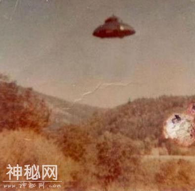美承认UFO真实性，特朗普回应耐人寻味，UFO长什么样真实照片曝光-4.jpg