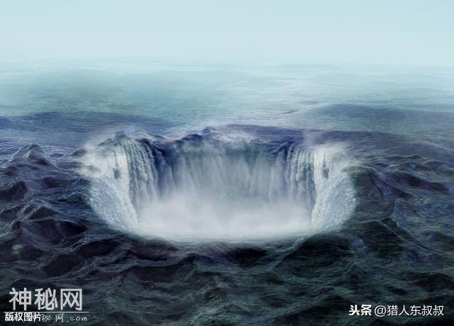 震惊世界十大未解之谜 百慕大三角吞食尸体-1.jpg