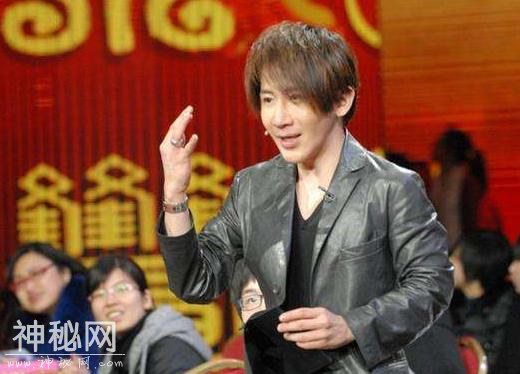 “中国第一魔术师”刘谦，为何近些年销声匿迹？他现状如何-3.jpg
