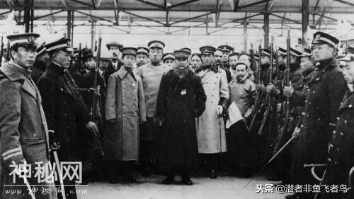 奇人异事：此和尚曾受慈禧哭着跪拜 令孙中山佩服-1.jpg