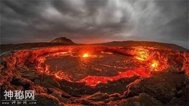 地球上5个不可思议的超唯美自然现象，大部分只在一个地方发现过-3.jpg