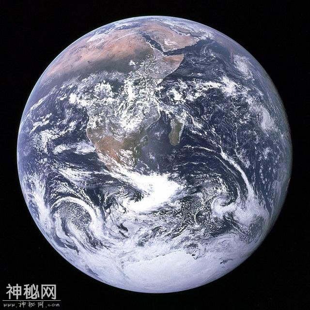 外星生命必定超乎想象，宇宙可能都是一个生命体-2.jpg