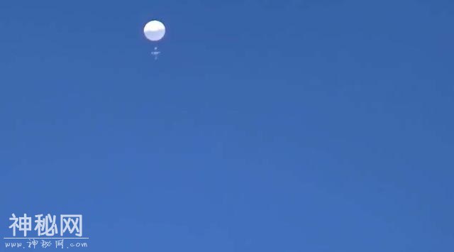 亲眼目睹UFO？日本仙台上空突现不明飞行物，形状似白色球体-2.jpg