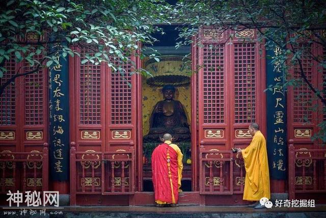 道教、佛教的千年斗争-1.jpg