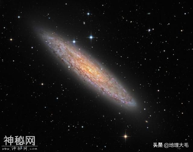 最害羞和最孤独的行星！天文科普：关于水星的12个有趣现象-1.jpg