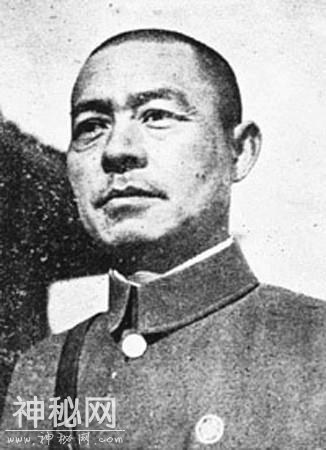 令人发指的野史-5.jpg